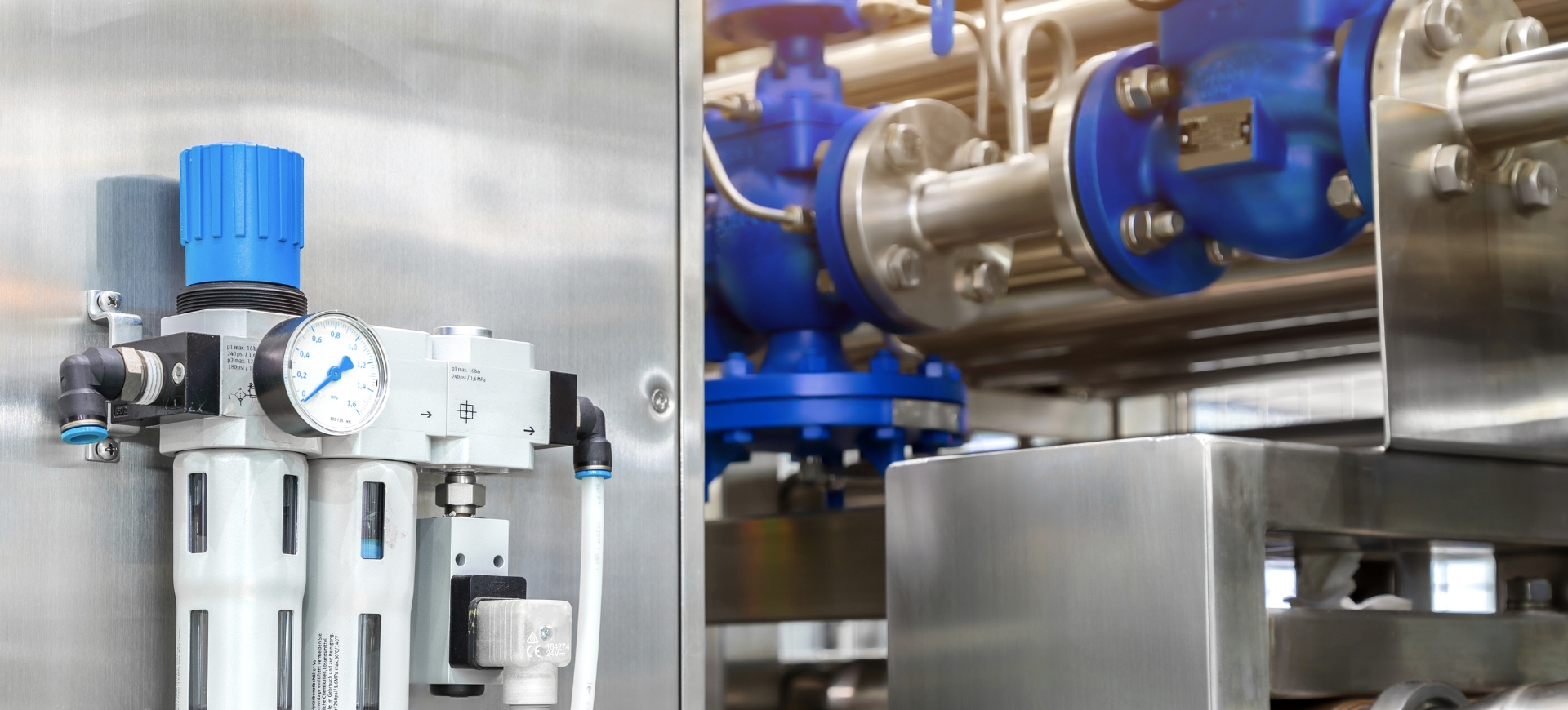  REGULADORES DE CAUDAL DE AGUA